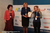 Награждение победителя премией «ИВИН» 2012 «Platinum Bank» за лучше продвижение бизнеса в Интернет